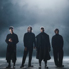 Revnoir + Invit&eacute;s